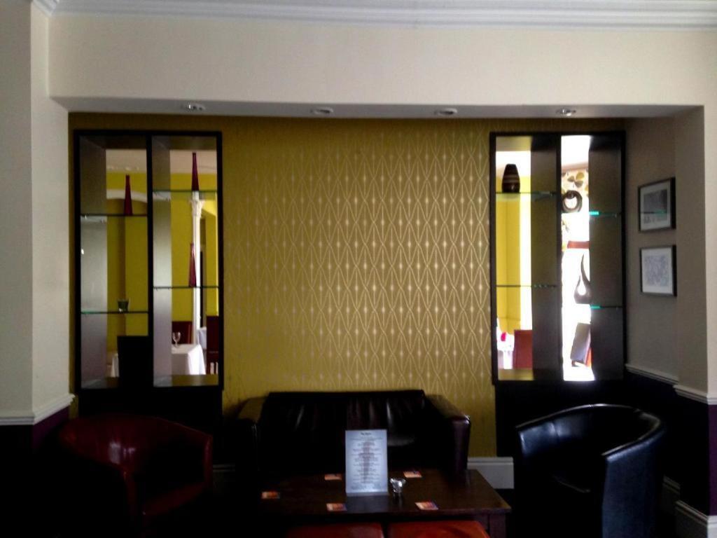 Grosvenor Hotel רוגבי מראה חיצוני תמונה