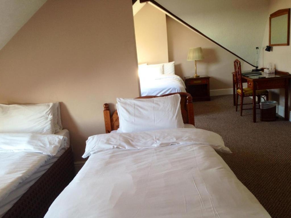 Grosvenor Hotel רוגבי מראה חיצוני תמונה