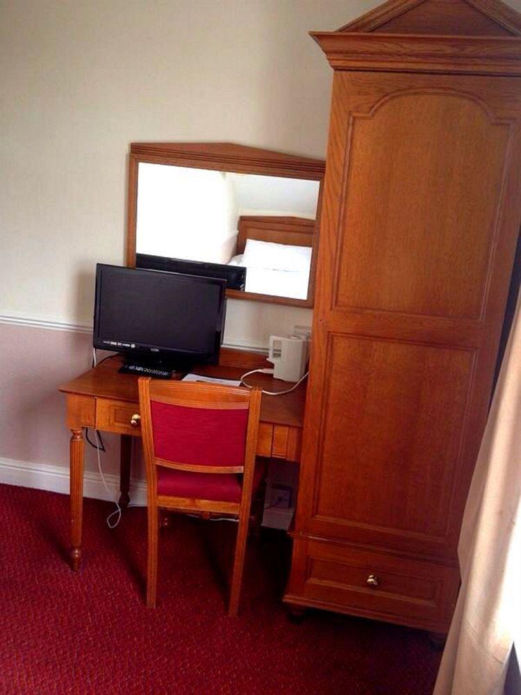 Grosvenor Hotel רוגבי מראה חיצוני תמונה