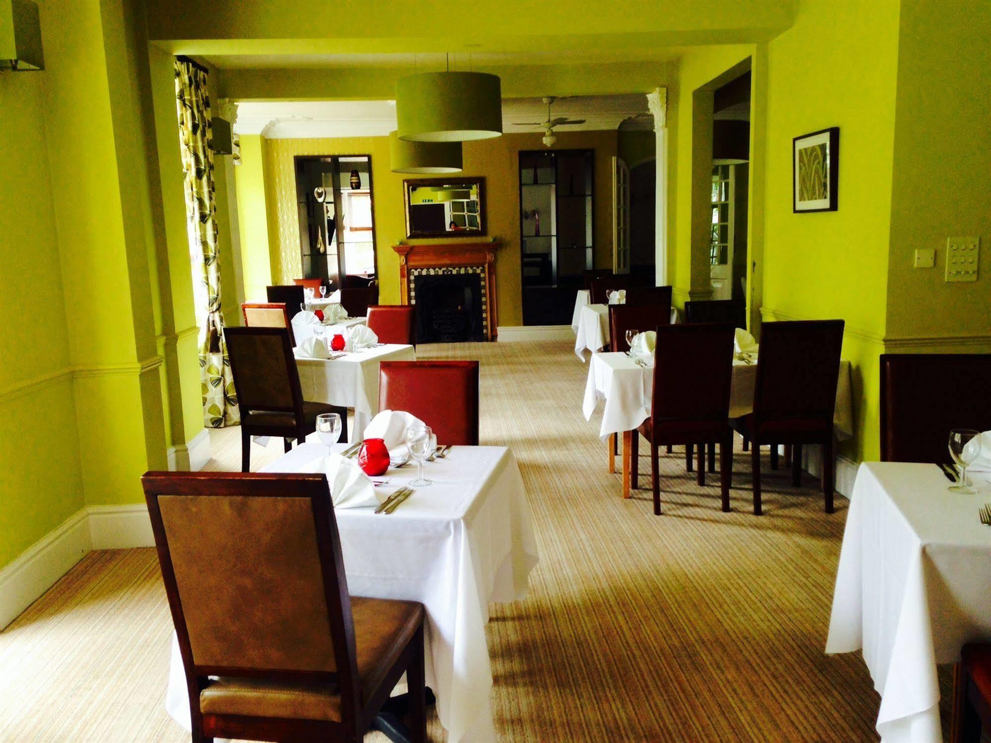Grosvenor Hotel רוגבי מראה חיצוני תמונה