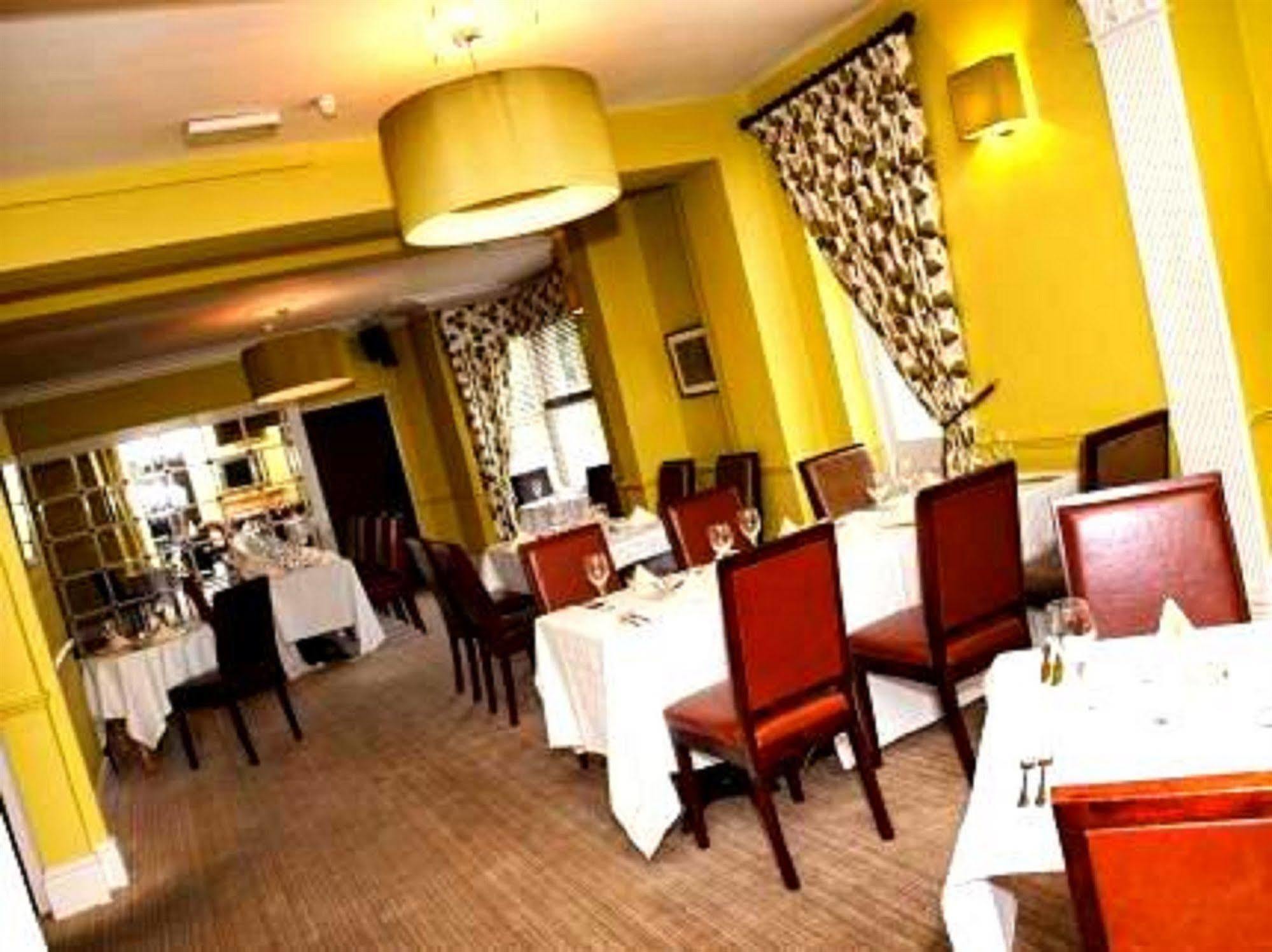 Grosvenor Hotel רוגבי מראה חיצוני תמונה